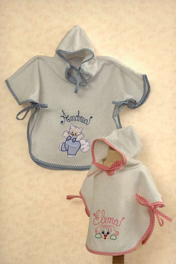 Accappatoio poncho per neonato personalizzato con nome ricamato, Ricami Veronica