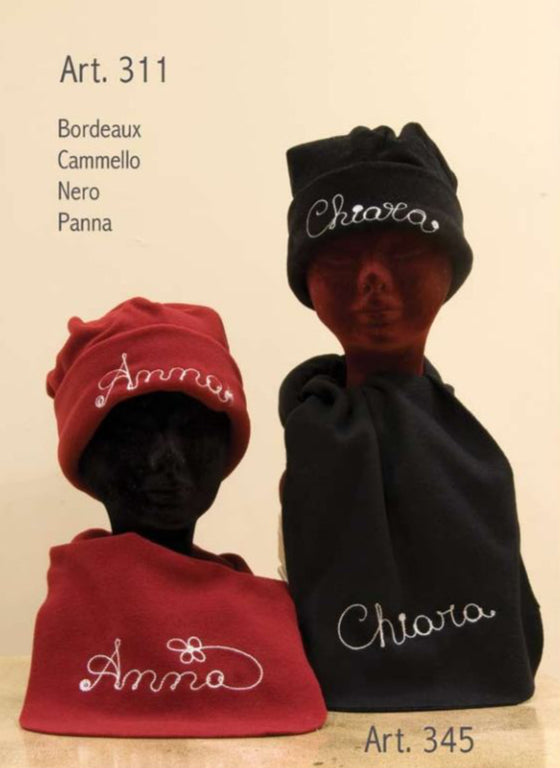 Cappello in pile per adulto personalizzato con nome ricamato, Ricami Veronica