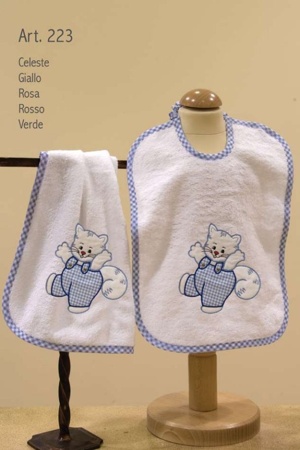 Set asilo 2 pezzi ricamato con il nome del bambino, Ricami Veronica